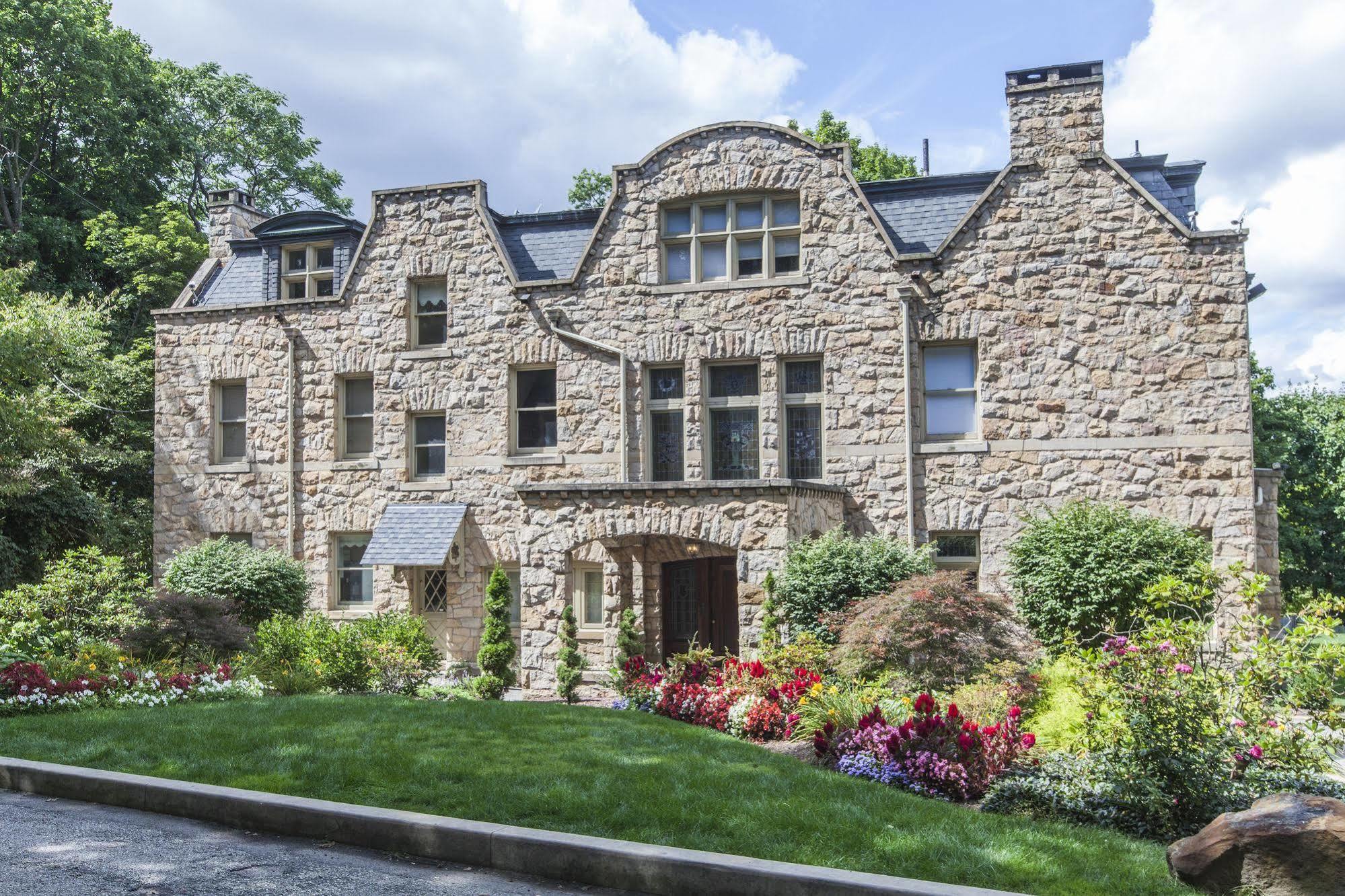 The Mansion At Maple Heights Bed & Breakfast Pittsburgh Dış mekan fotoğraf