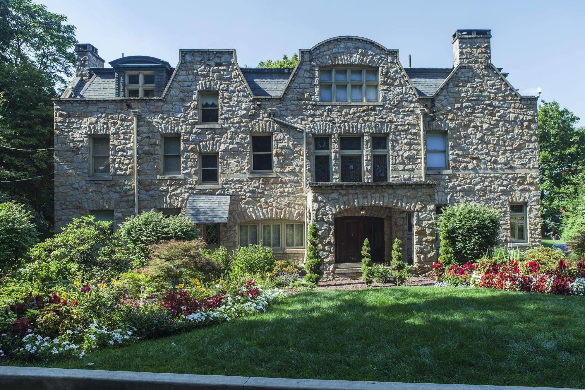 The Mansion At Maple Heights Bed & Breakfast Pittsburgh Dış mekan fotoğraf